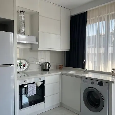 Camelia 12 1+1 On Cleopatra With Partly Seaview Apartment *