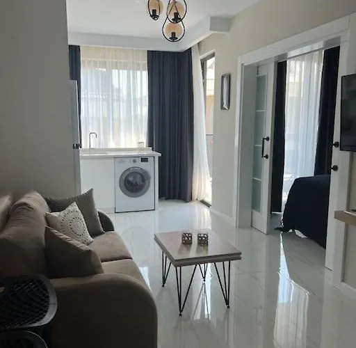 Camelia 12 1+1 On Cleopatra With Partly Seaview * 阿拉尼亚